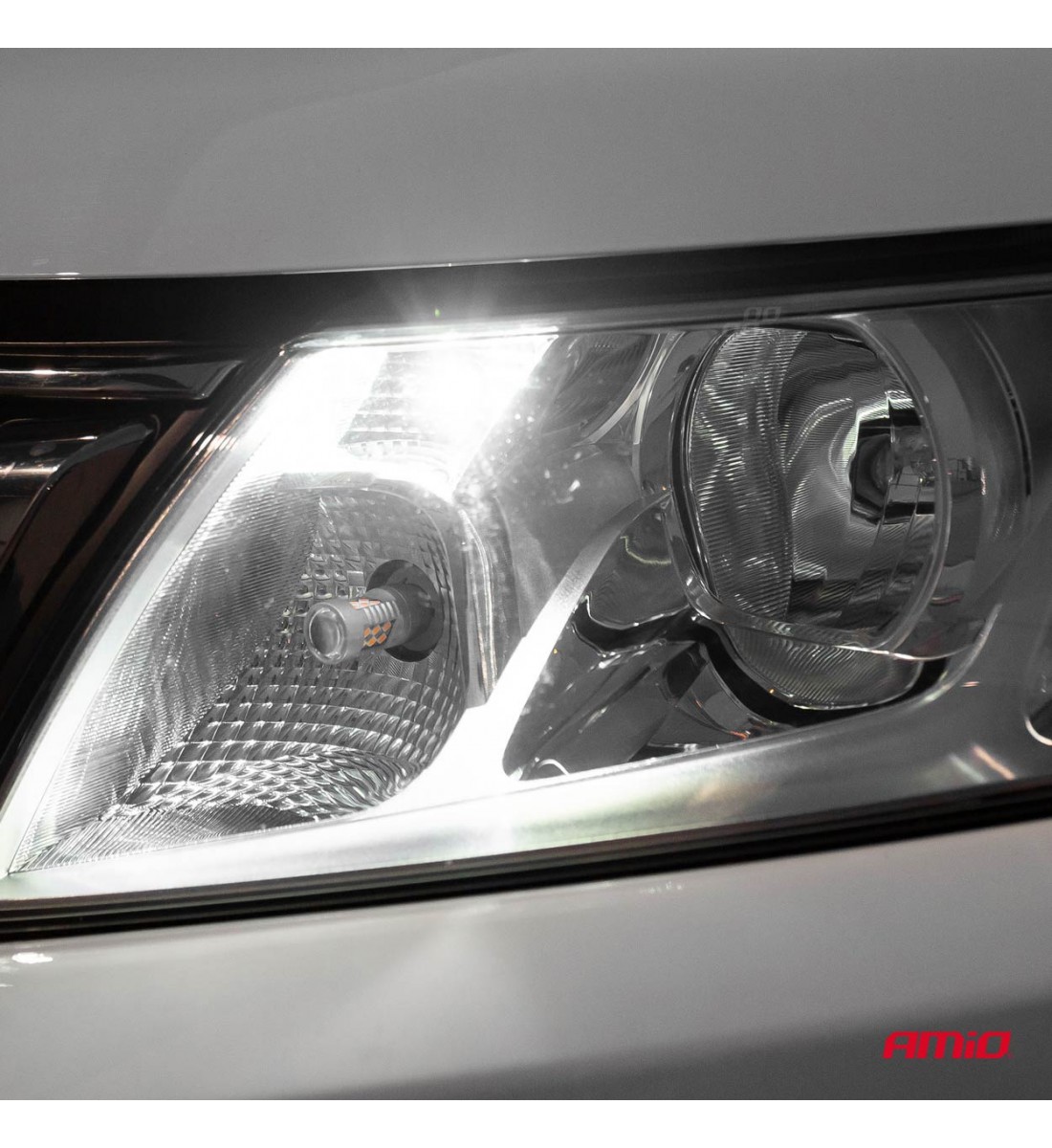 Set becuri CANBUS 18SMD 3014 + 1SMD 1SMD T10 W5W Alb 12V/24V - AutoParadoxSystem.ro Produs - Set becuri CANBUS 18SMD 3014 + 1SMD 1SMD T10 W5W Alb 12V/24V - AutoParadoxSystem.ro