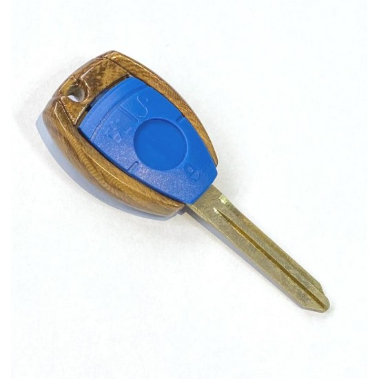 Carcasa cheie Nissan  cu locas pentru cip Carcasa cheie Nissan  cu locas pentru cip